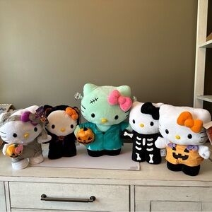 HELLO KITTY Halloween Plush Greeter Side Stepper Set 5pc Bundle Lot Set